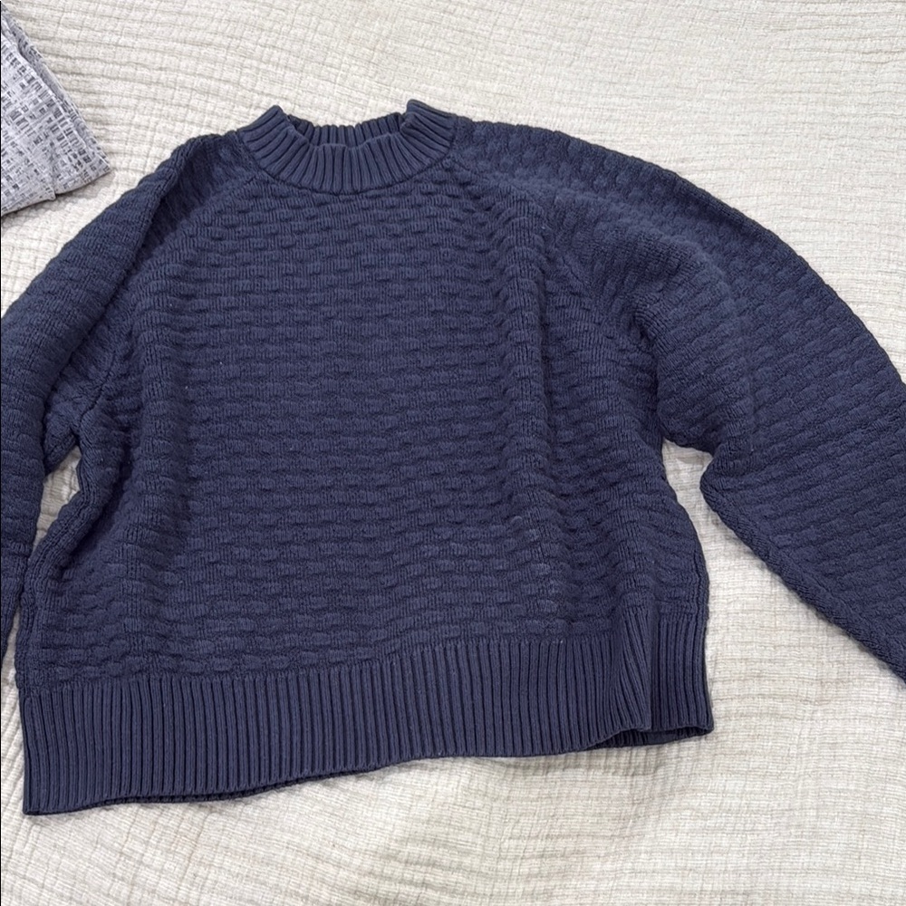 Lululemon Athletica Blue Crew Neck Sweater with Textured Knit